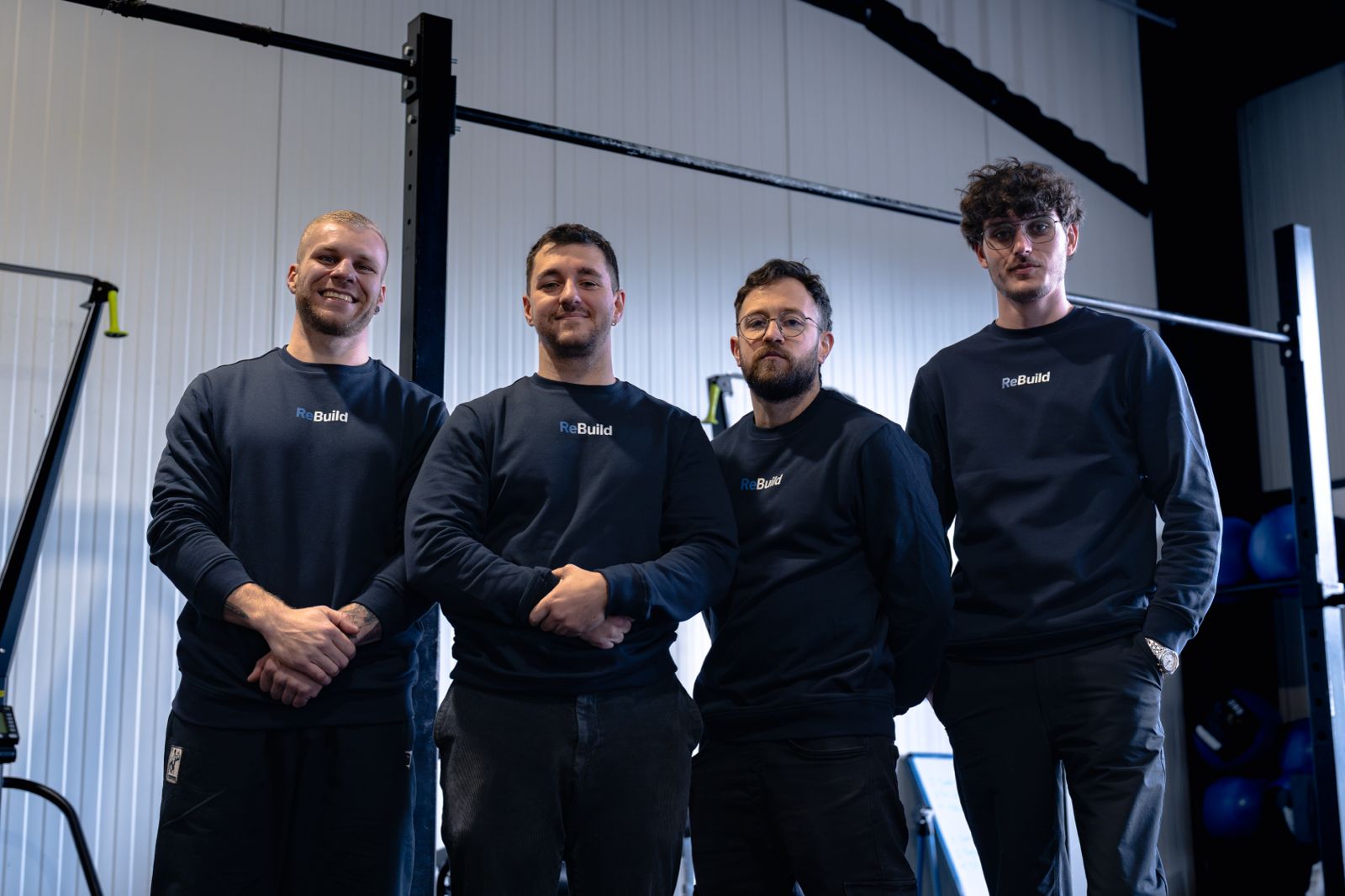 L'équipe ReBuild réunie dans la salle de sport